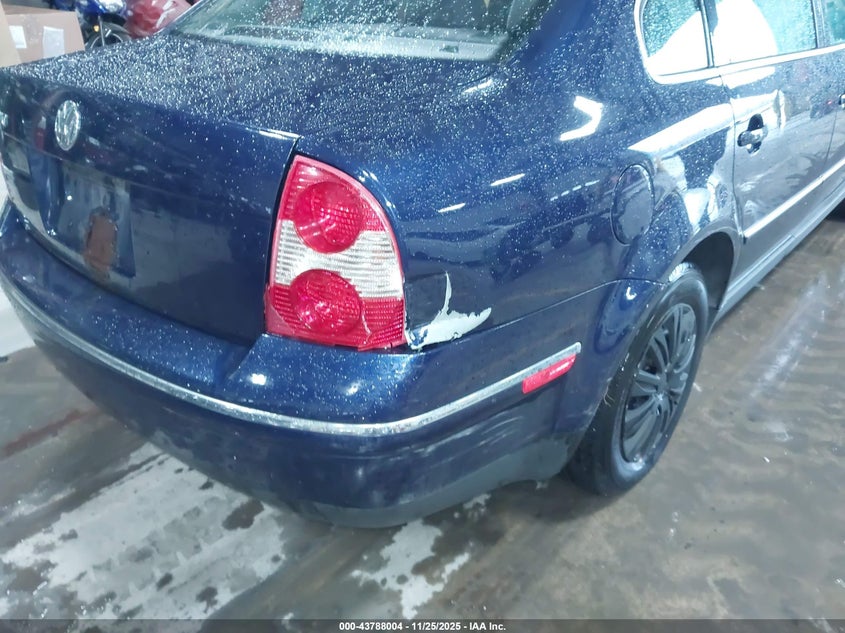 2003 Volkswagen Passat Gl VIN: WVWMD63B13P059706 Lot: 43788004