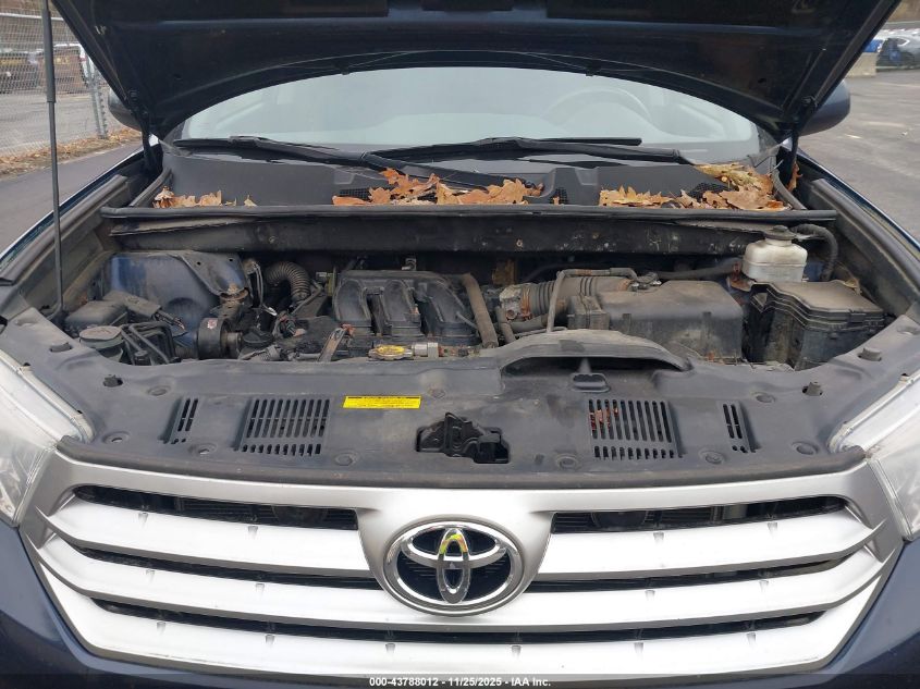 2012 Toyota Highlander Se V6 VIN: 5TDBK3EH6CS130983 Lot: 43788012