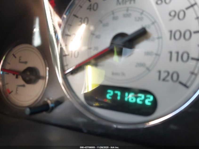 2005 Chrysler Town & Country Touring VIN: 2C8GP54L55R418660 Lot: 43788089