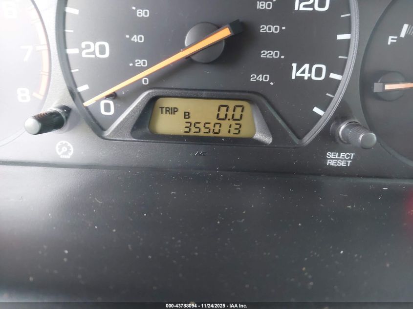 2000 Honda Accord 2.3 Se VIN: JHMCG5675YC038911 Lot: 43788094