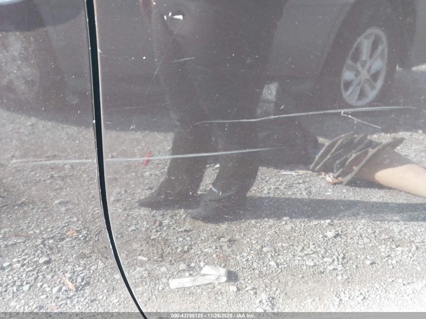 2009 Nissan Cube 1.8Sl VIN: JN8AZ28R09T112192 Lot: 43788125