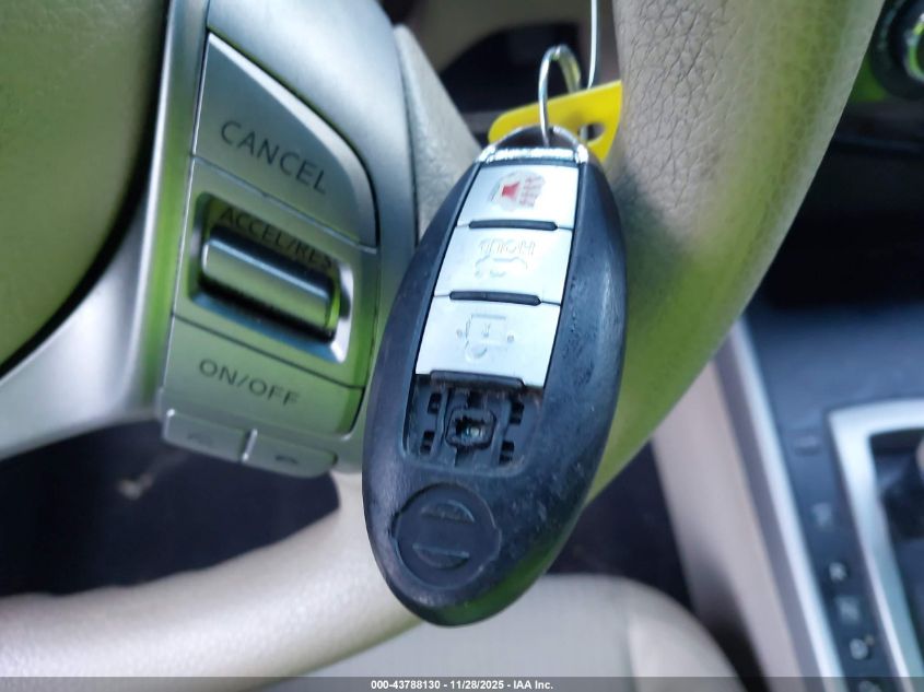 2015 Nissan Altima 2.5/2.5 S/2.5 Sl/2.5 Sv VIN: 1N4AL3AP2FN882377 Lot: 43788130