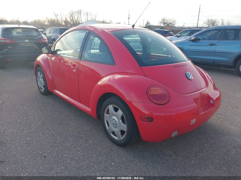 3VWCP21C81M474478 2001 VOLKSWAGEN BEETLE photo no. 3