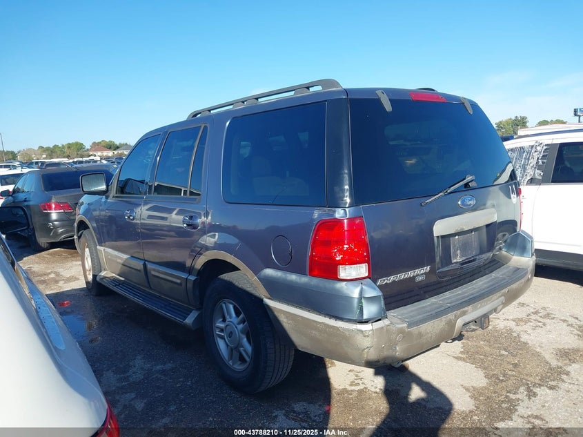 1FMFU16545LA35214 2005 FORD EXPEDITION photo no. 3