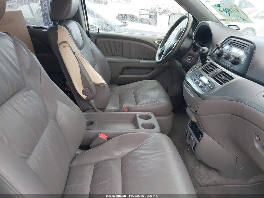 5FNRL38718B075966 2008 HONDA ODYSSEY photo no. 5
