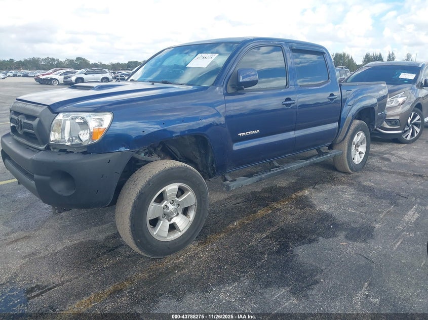 3TMLU42N28M013827 2008 TOYOTA TACOMA photo no. 2