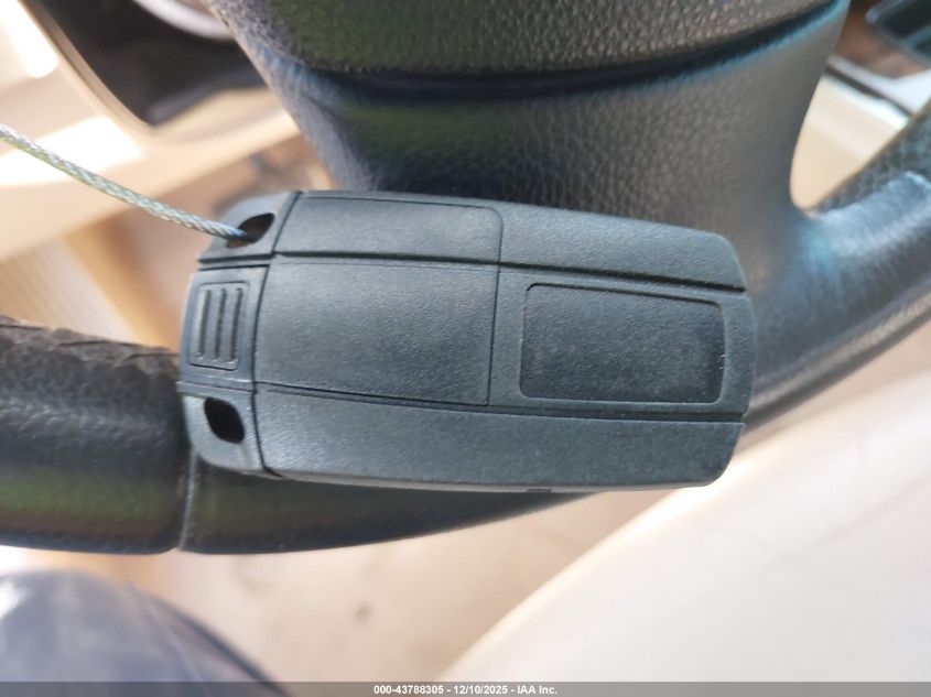 2011 BMW 328I VIN: WBAPH7G51BNM58148 Lot: 43788305