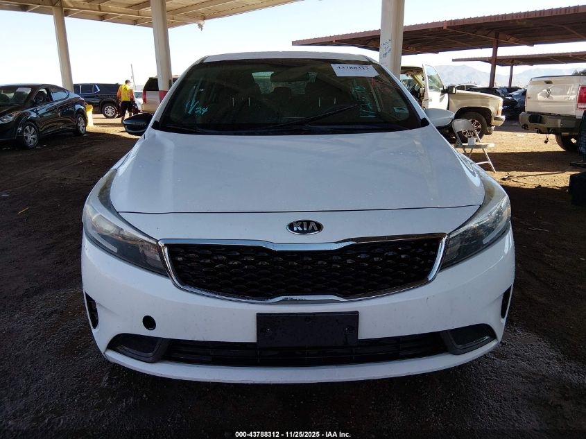 2018 Kia Forte Lx VIN: 3KPFL4A74JE172576 Lot: 43788312