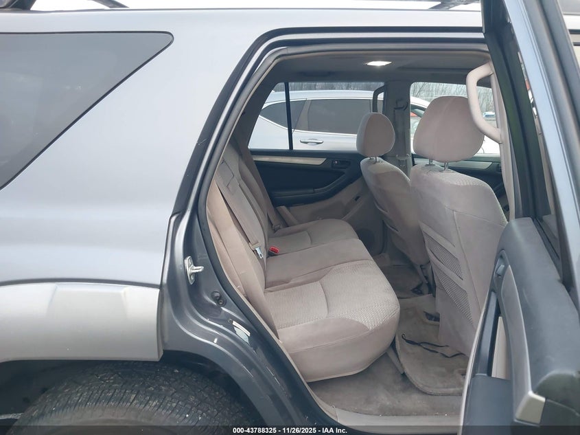 2003 Toyota 4Runner Sr5 V8 VIN: JTEBT14R330019270 Lot: 43788325