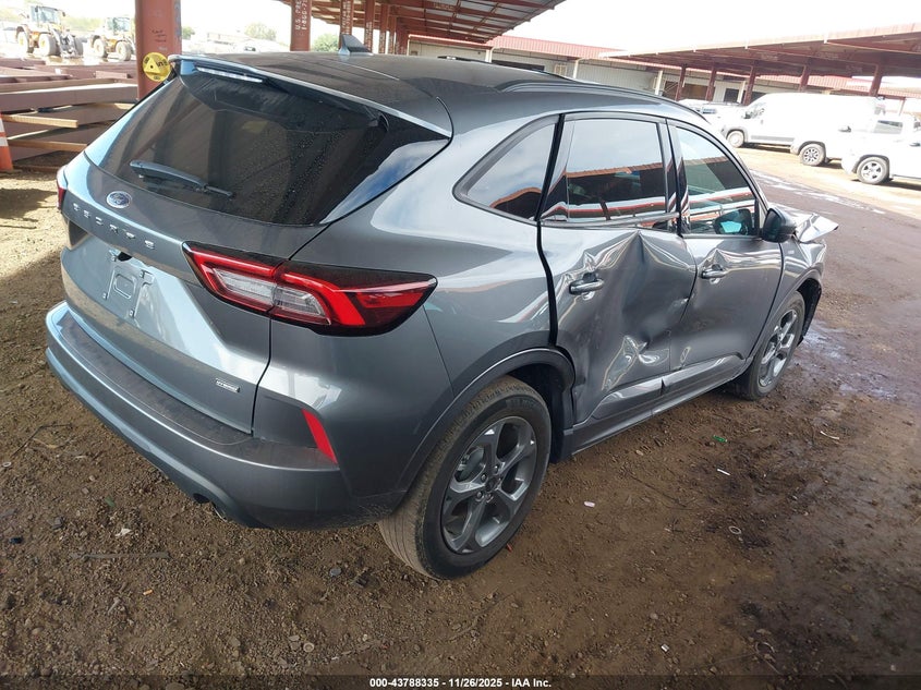 1FMCU0MZ4RUA66224 2024 FORD ESCAPE photo no. 4