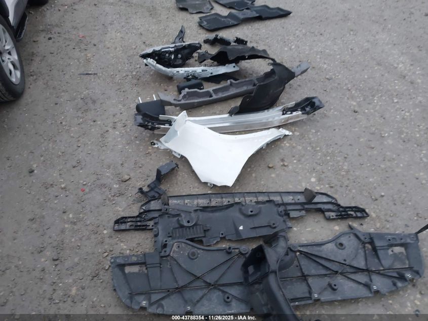 2025 Toyota Rav4 Le VIN: 2T3G1RFV9SW529562 Lot: 43788354