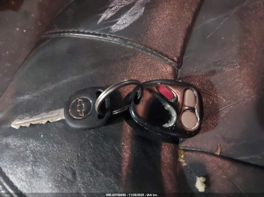 2001 Chevrolet Silverado 1500 Lt VIN: 2GCEK19T111202189 Lot: 43788456