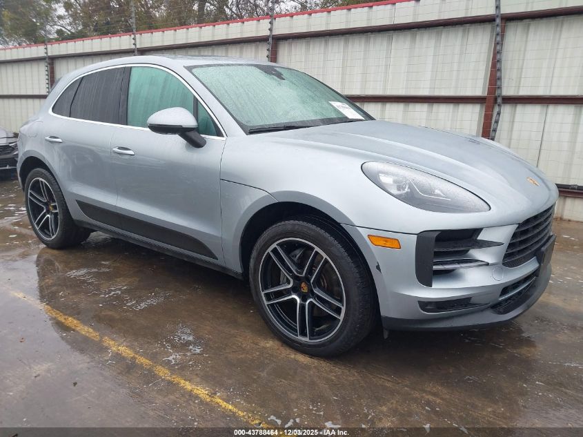 PORSCHE MACAN S