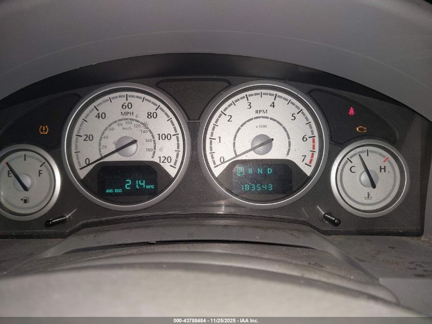 2010 Chrysler Town & Country Touring VIN: 2A4RR5D10AR162614 Lot: 43788484