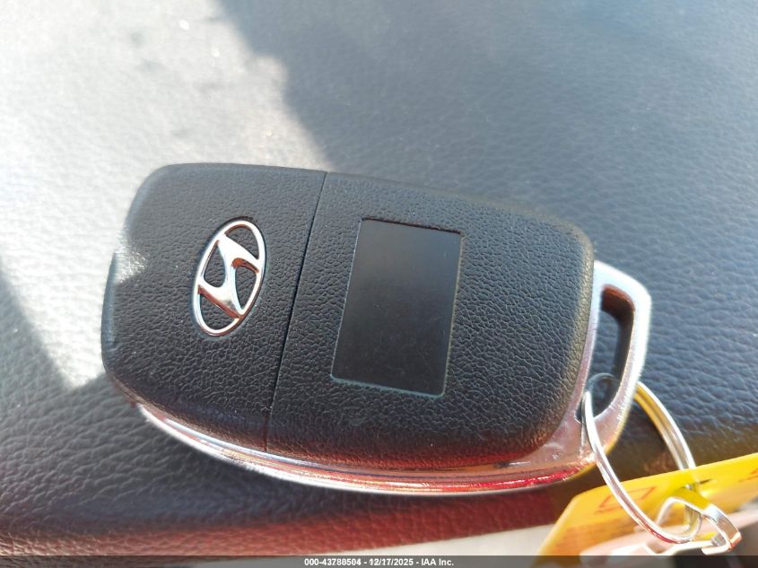 2015 Hyundai Sonata Se VIN: 5NPE24AF6FH123758 Lot: 43788504