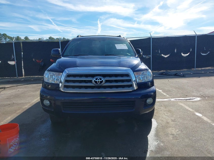 2008 Toyota Sequoia Limited 5.7L V8 VIN: 5TDZY68A58S013805 Lot: 43788518