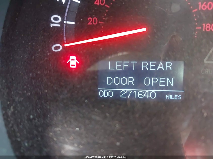 2008 Toyota Sequoia Limited 5.7L V8 VIN: 5TDZY68A58S013805 Lot: 43788518