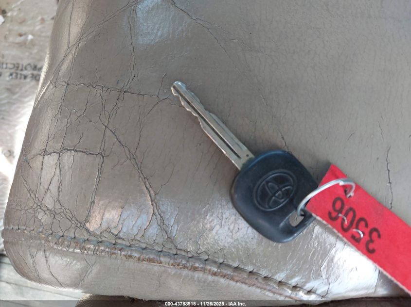 2008 Toyota Sequoia Limited 5.7L V8 VIN: 5TDZY68A58S013805 Lot: 43788518