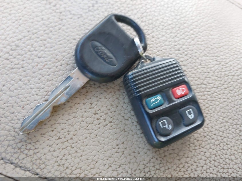 1FMEU65E56UA75601 2006 FORD EXPLORER photo no. 11
