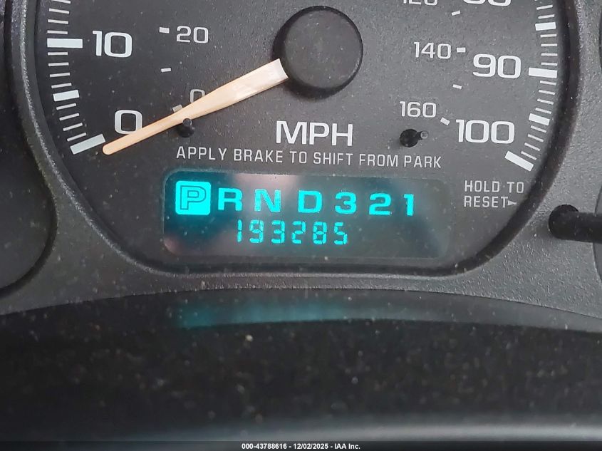 2002 Chevrolet Suburban 1500 Lt VIN: 3GNFK16Z92G179354 Lot: 43788616