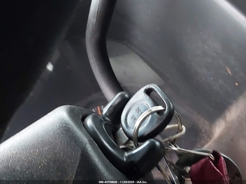 2004 GMC Savana Standard VIN: 1GTGG25V041132718 Lot: 43788620