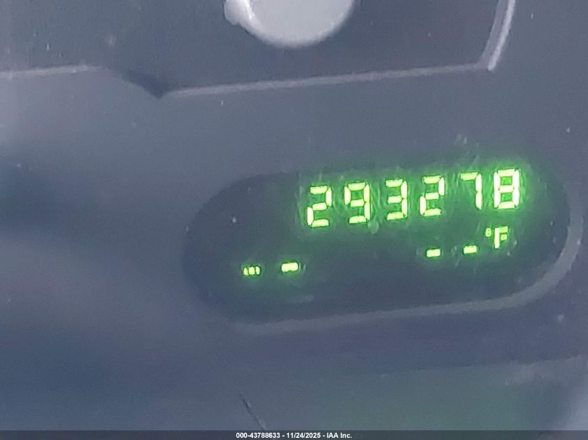 2004 Ford Explorer Xls VIN: 1FMZU72K34UB30724 Lot: 43788633