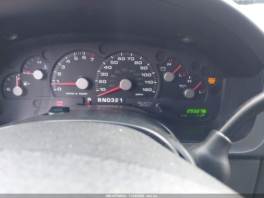 2004 Ford Explorer Xls VIN: 1FMZU72K34UB30724 Lot: 43788633