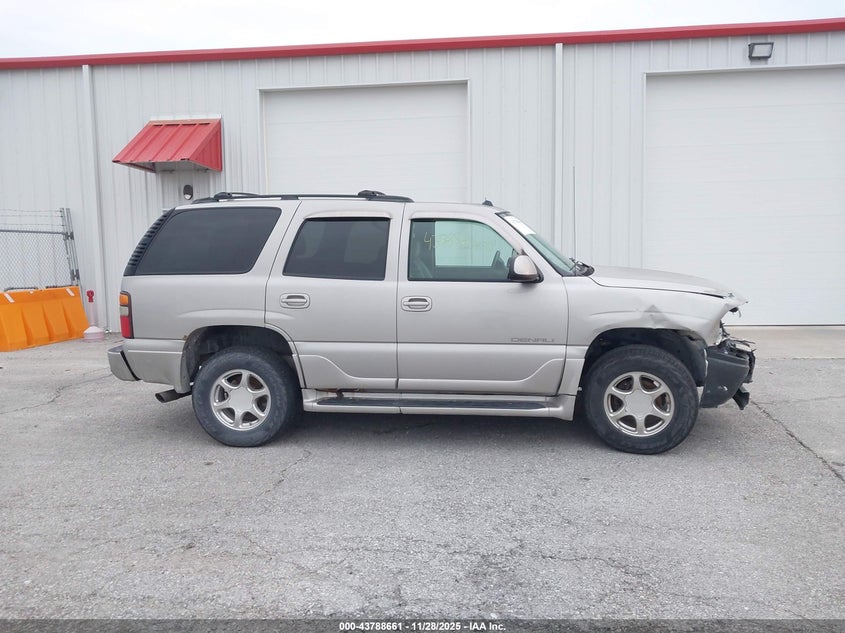 2005 GMC Yukon Denali VIN: 1GKEK63U25J139294 Lot: 43788661