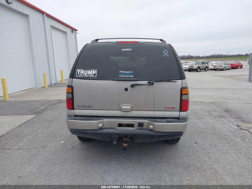 2005 GMC Yukon Denali VIN: 1GKEK63U25J139294 Lot: 43788661