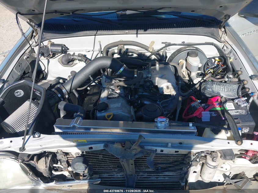 2002 Toyota Tacoma VIN: 5TEVL52N62Z082774 Lot: 43788676