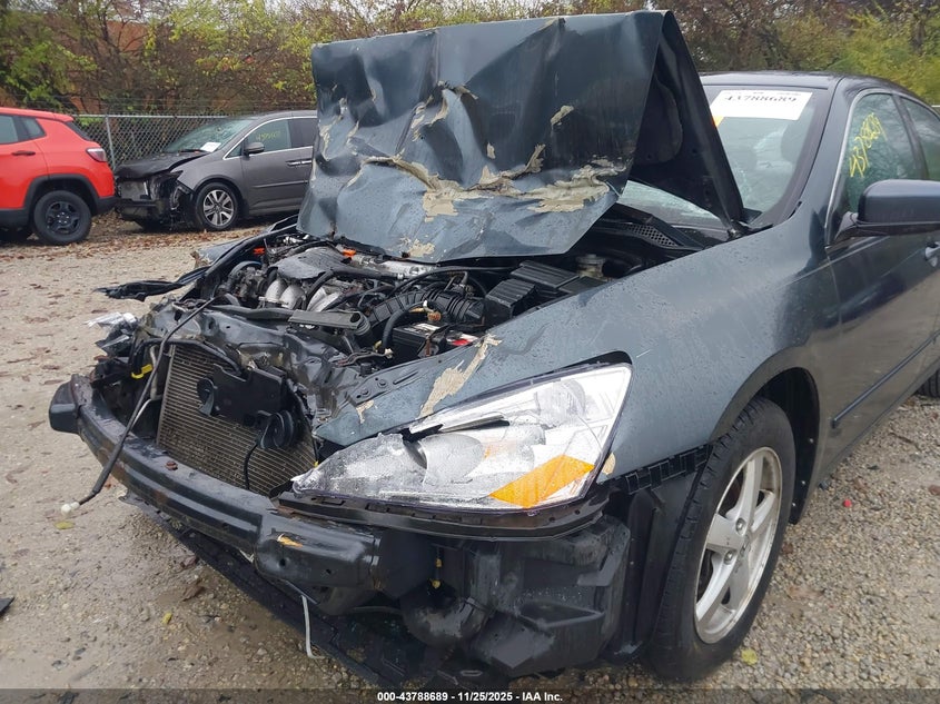 2004 Honda Accord 2.4 Ex VIN: 1HGCM56824A090474 Lot: 43788689