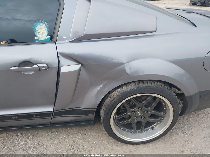 2007 Ford Mustang V6 Deluxe/V6 Premium VIN: 1ZVFT80N175258341 Lot: 43788701