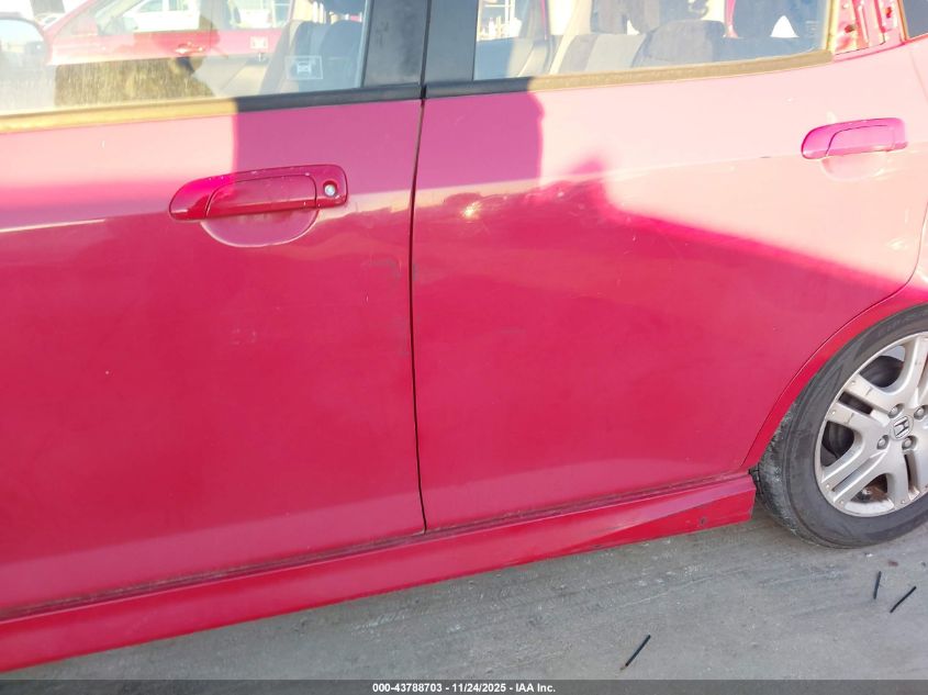 2007 Honda Fit Sport VIN: JHMGD38647S018690 Lot: 43788703