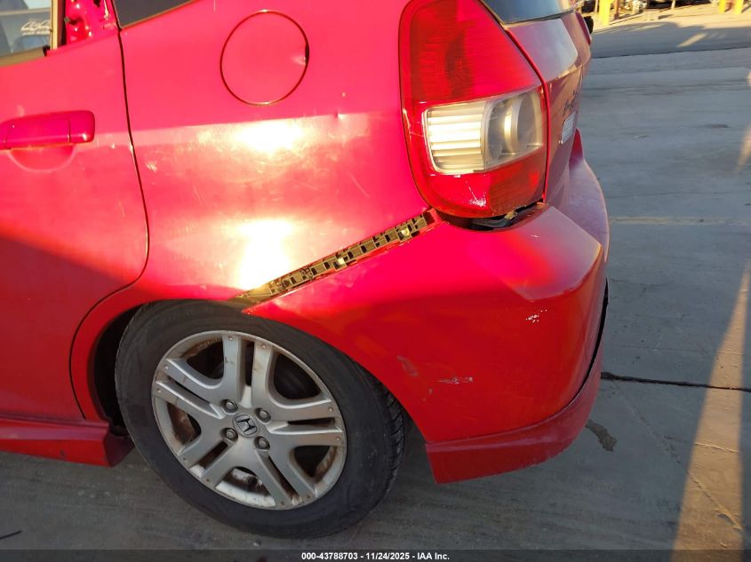 2007 Honda Fit Sport VIN: JHMGD38647S018690 Lot: 43788703