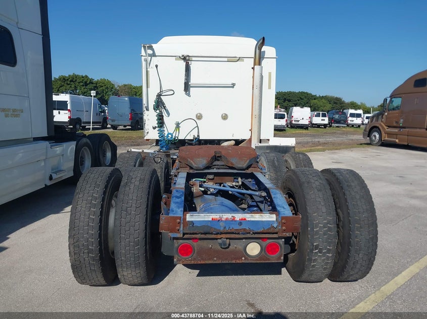 2009 International 9200 9200I VIN: 2HSCESBR59C070080 Lot: 43788704