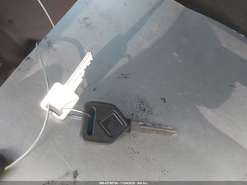 2009 International 9200 9200I VIN: 2HSCESBR59C070080 Lot: 43788704