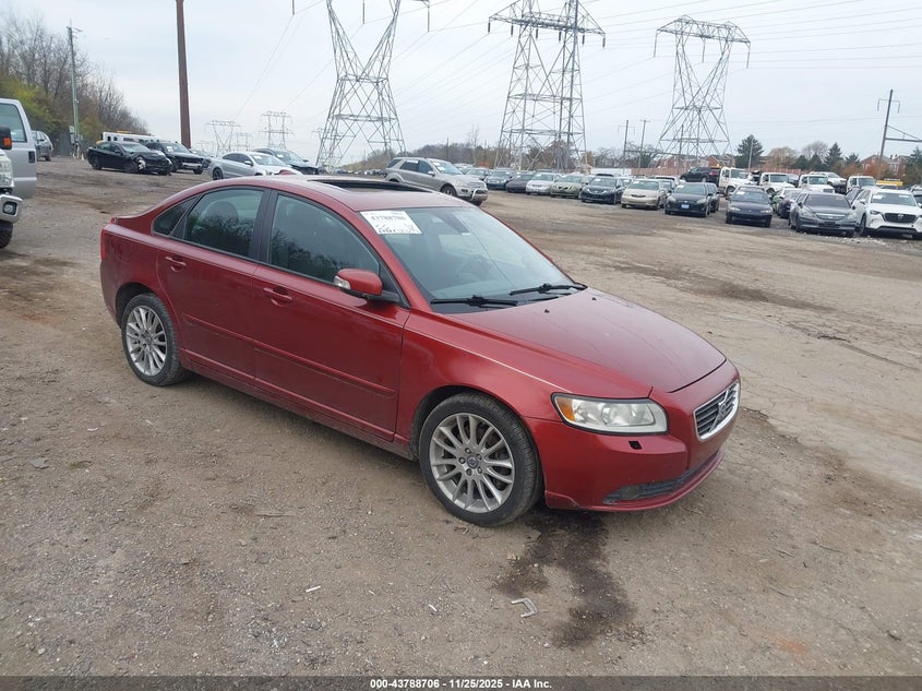 VOLVO S40 T5/T5 R-DESIGN