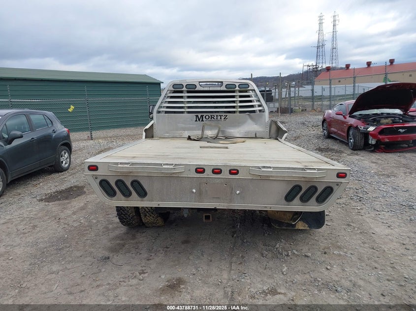 2002 GMC Sierra 3500 Sle VIN: 1GTJK39152E167620 Lot: 43788731