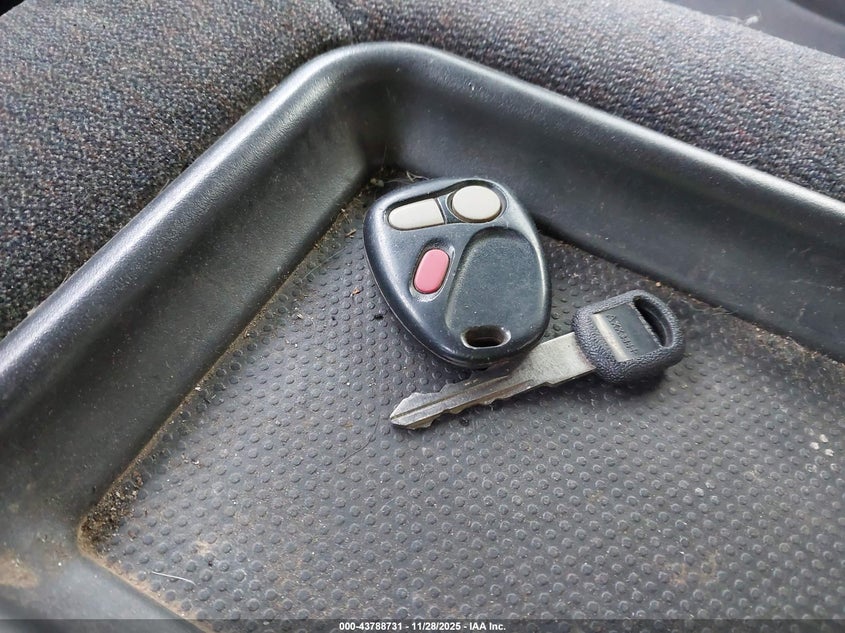 2002 GMC Sierra 3500 Sle VIN: 1GTJK39152E167620 Lot: 43788731