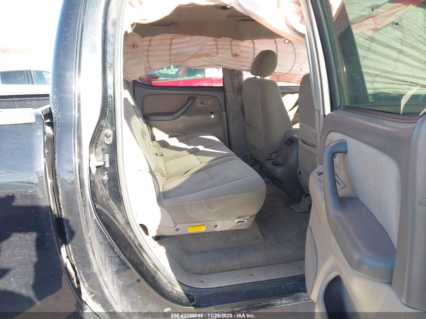 2006 Toyota Tundra Sr5 V8 VIN: 5TBDT44176S525770 Lot: 43788748