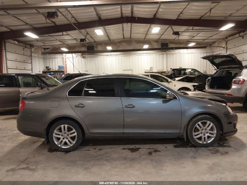2007 Volkswagen Jetta Wolfsburg Edition VIN: 3VWEF71K37M162741 Lot: 43788749