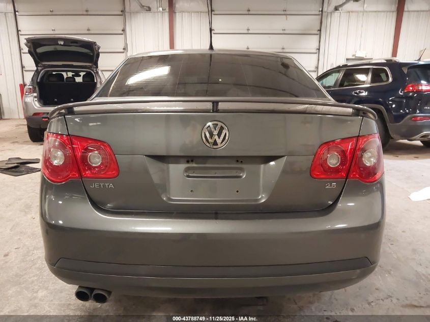 2007 Volkswagen Jetta Wolfsburg Edition VIN: 3VWEF71K37M162741 Lot: 43788749