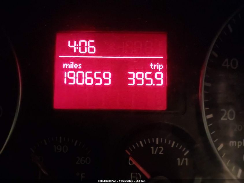 2007 Volkswagen Jetta Wolfsburg Edition VIN: 3VWEF71K37M162741 Lot: 43788749