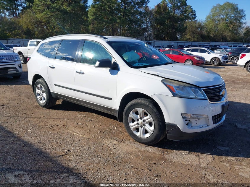 CHEVROLET TRAVERSE LS