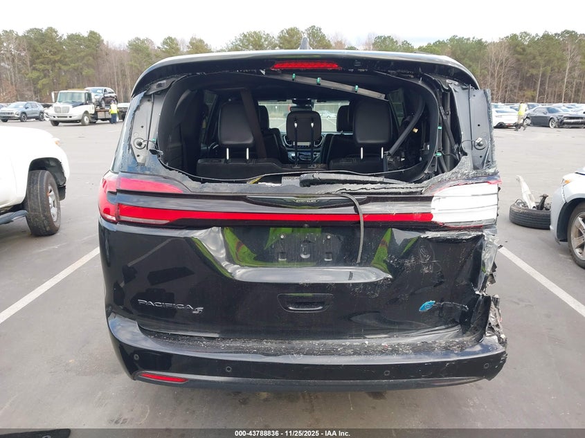 2022 Chrysler Pacifica Hybrid Touring L VIN: 2C4RC1L79NR173543 Lot: 43788836