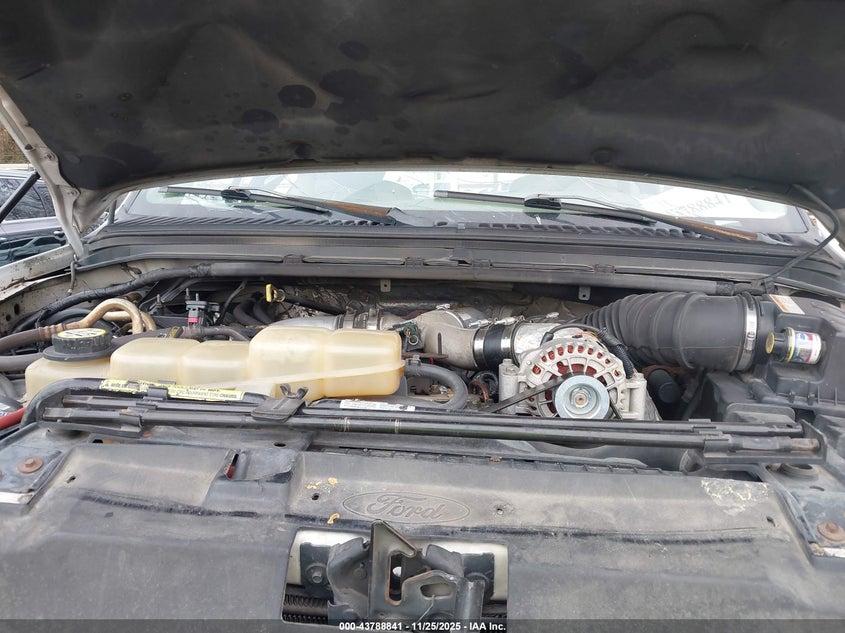 2001 Ford F-250 Lariat/Xl/Xlt VIN: 1FTNX21F61ED37101 Lot: 43788841