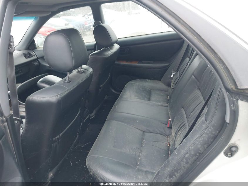 2001 Lexus Es 300 VIN: JT8BF28GX10311990 Lot: 43788877