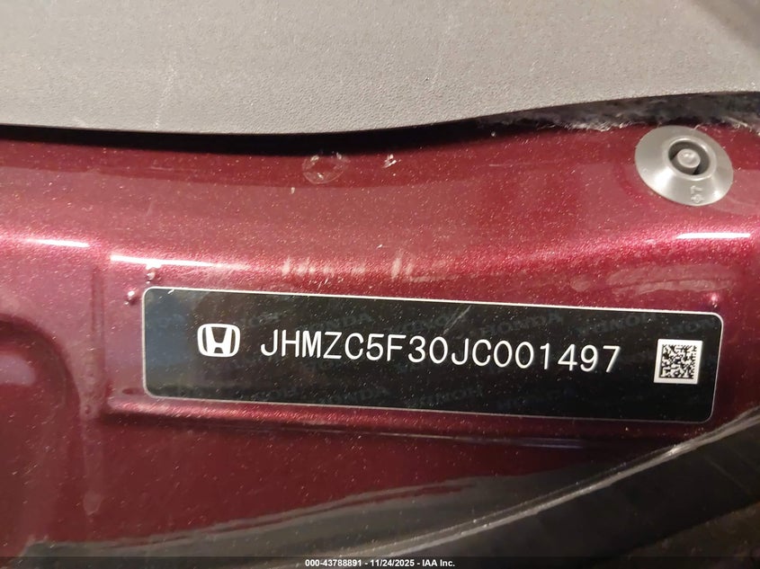 2018 Honda Clarity Plug-In Hybrid Touring VIN: JHMZC5F30JC001497 Lot: 43788891