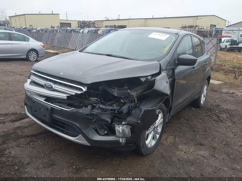 2017 Ford Escape Se VIN: 1FMCU0GD5HUB98505 Lot: 43788892