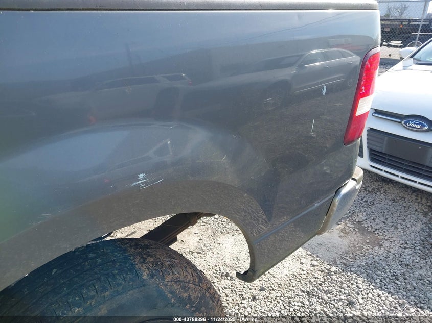 2005 Ford F-150 Stx/Xl/Xlt VIN: 1FTRX12WX5NB41226 Lot: 43788896